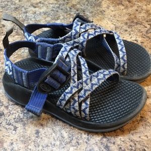 Boys Chacos
